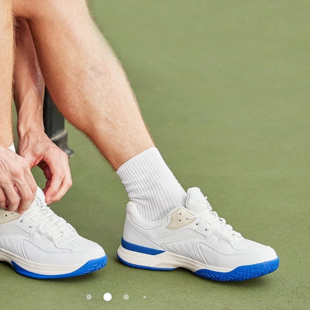 Women's Court Tennis Amadeus V1 White Sneakers Size 11